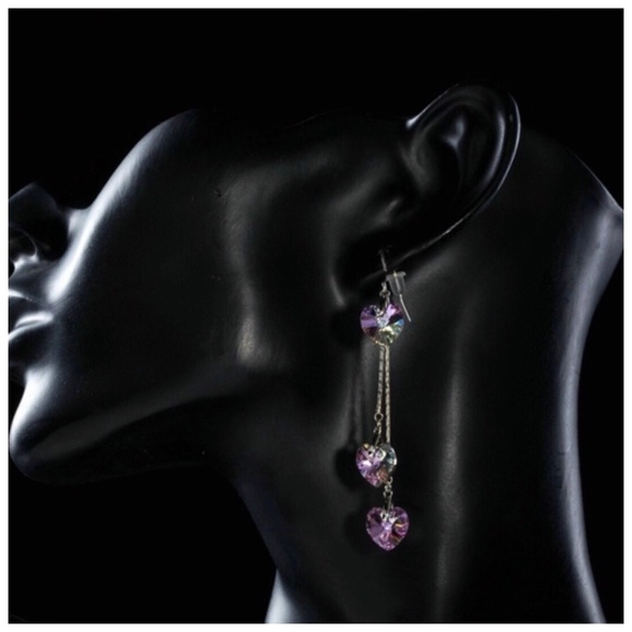 Swarovski Crystals Darienne Heart Earrings - Picture 4 of 4
